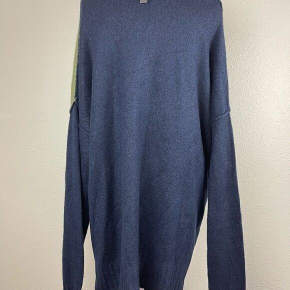 NWT Alison Andrews Women’s Turtle Neck - Picture 4 of 6
